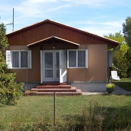 Holiday Home In Balatonfenyves 38374 Exterior photo